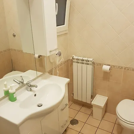 Dodo In בית הארחה רומא